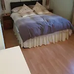 아파트 Tulla Self Catering *