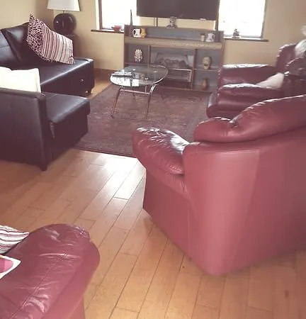 Tulla Self Catering Apartment *