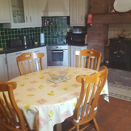 Tulla Self Catering Riverstown (Sligo)