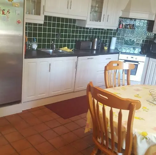 Tulla Self Catering Apartamento